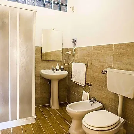 A Casa Di Fra' 3* Palermo